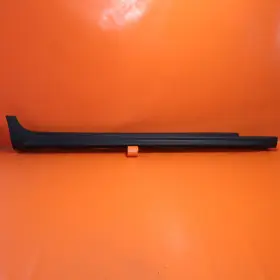 31463770 Volvo V60 Cross Country Rocker Molding Right 2019 2020 Oem