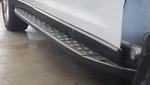 22 23 24 25 Grand Cherokee Right Oem Running Board, Wl Body, See Condition Notes. Fixed Price $275.00.