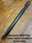 Oem 2022-25 Jeep Grand Cherokee Right Passenger Side Skirt Rocker Panel Molding. Fixed Price $200.00.