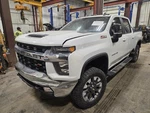 Used Left Running Board Fits: 2022 Chevrolet Silverado 3500 Pickup W/o Power Ret. Fixed Price $350.00.