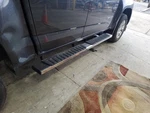 (local Pickup Only) Canyon 2017 Running Board 574047. Fixed Price $132.44.